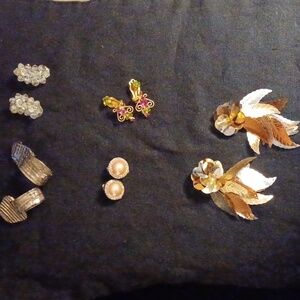 Earrings, vintage clip on, costume jewelry